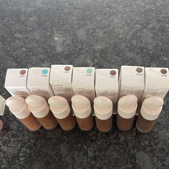 Rare Beauty Liquid Touch Brightening Concealer pick your shade! BNIB - Picture 7 of 11